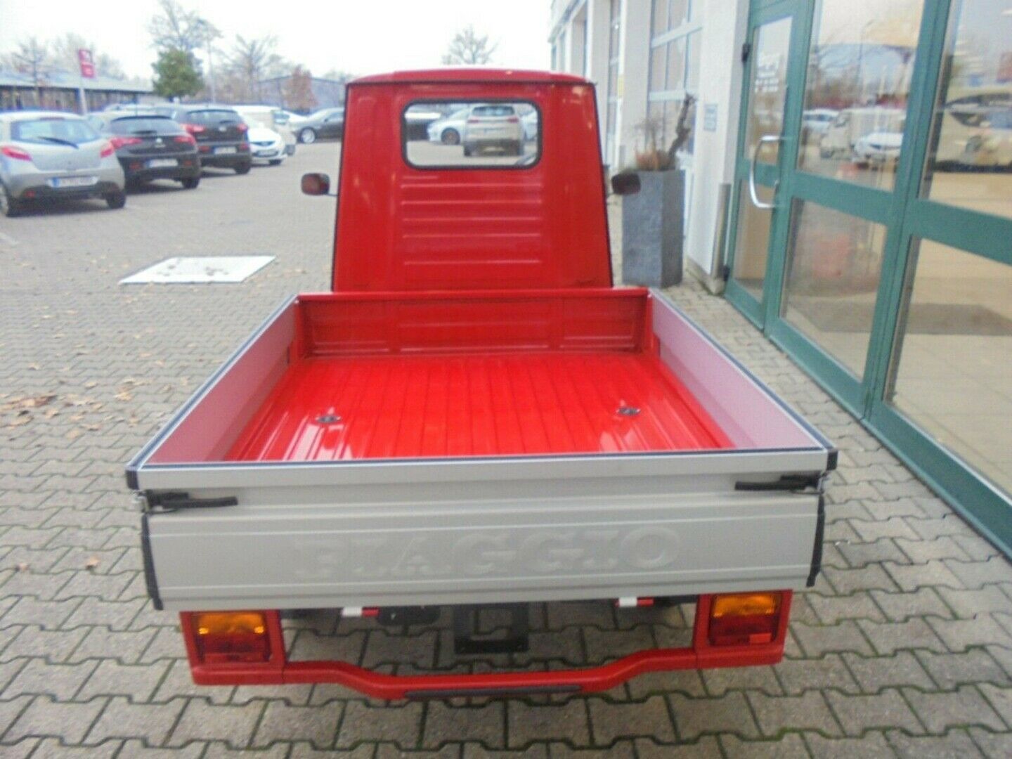 Fahrzeugabbildung Piaggio Ape 50 Pritsche ALU rot, auch als 25kmh erhältli