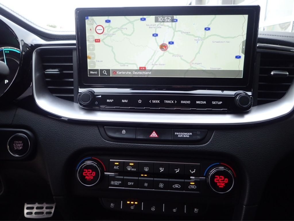 Fahrzeugabbildung Kia XCeed 1.6 Plug-in Platinum Edition Navi, SHZ v+h