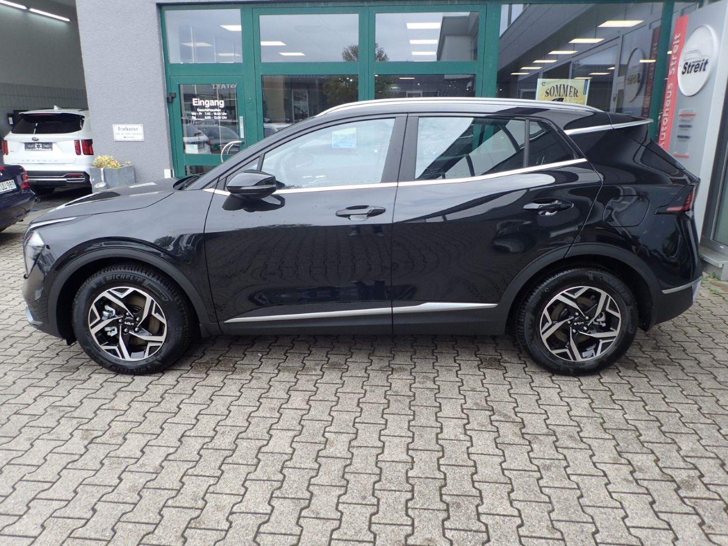 Fahrzeugabbildung Kia Sportage 1.6 T-GDI Mild-Hybrid Navi SHZ Apple Ca