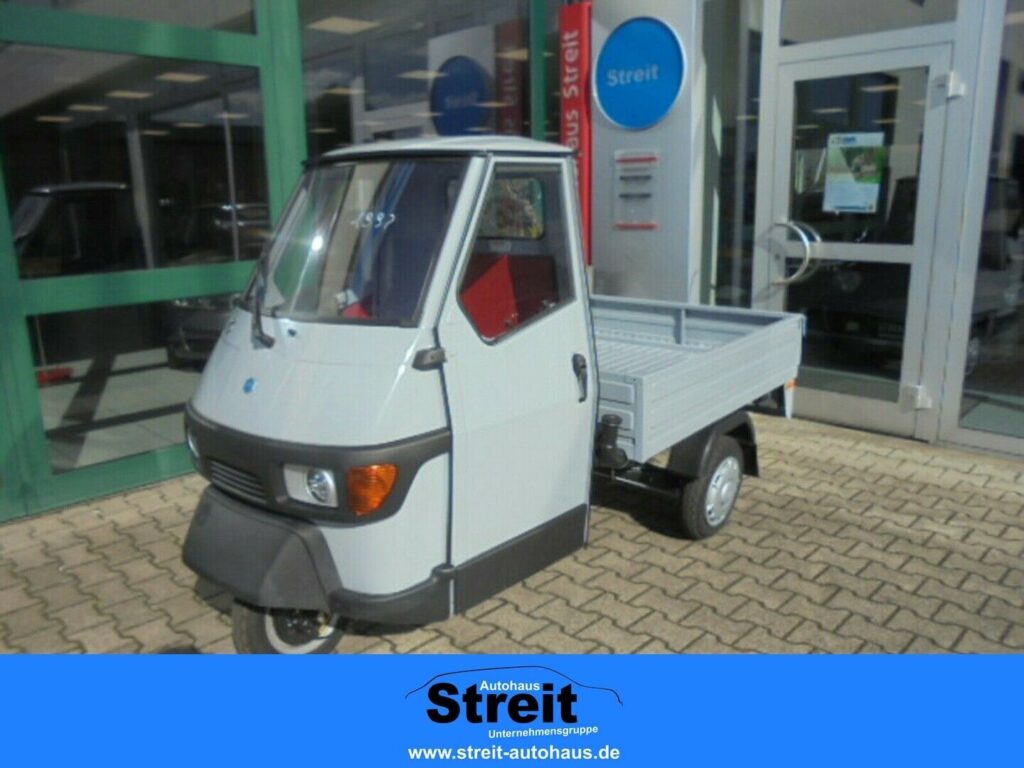 Piaggio Ape 50 Pritsche Stahl grau,auch als 25kmh erhält