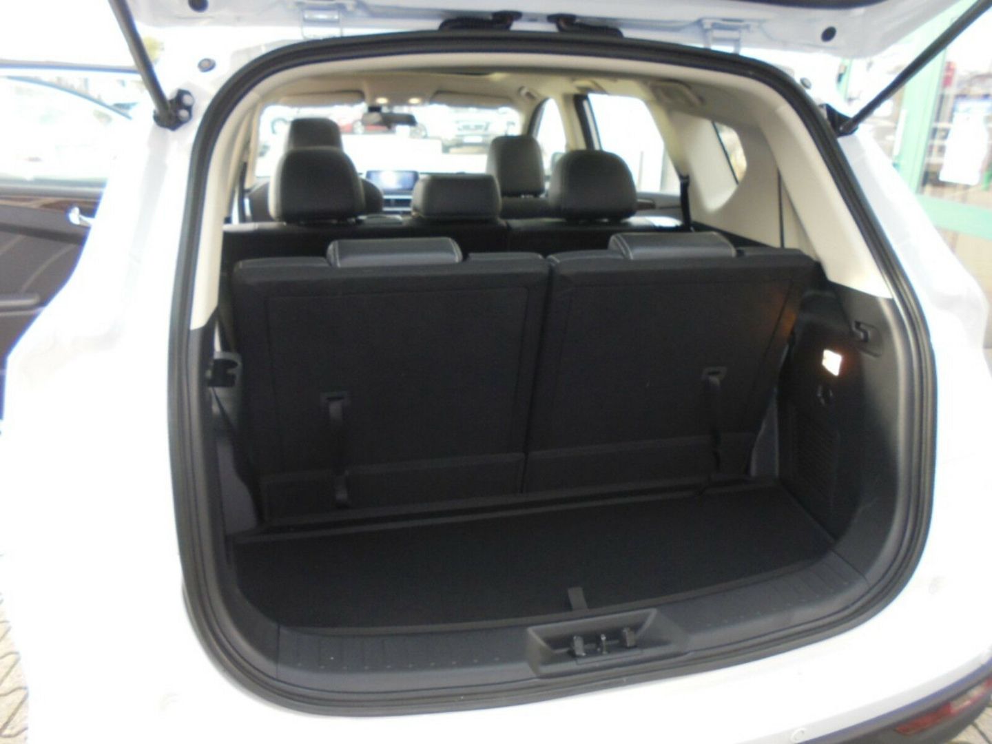 Fahrzeugabbildung DFSK Fengon 580 Glory Intelligent 7Sitzer,360 Kam.Nav