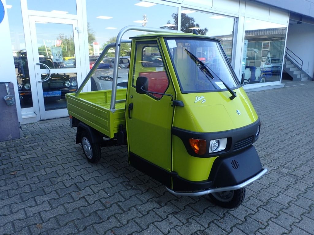 Fahrzeugabbildung Piaggio Ape 50 Cross verde limasa,Lieferung in ganz Deut