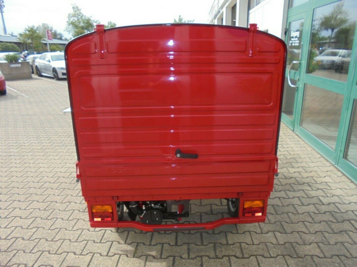Fahrzeugabbildung Piaggio Ape 50 Kasten rot, auch als 25kmh erhältlich*
