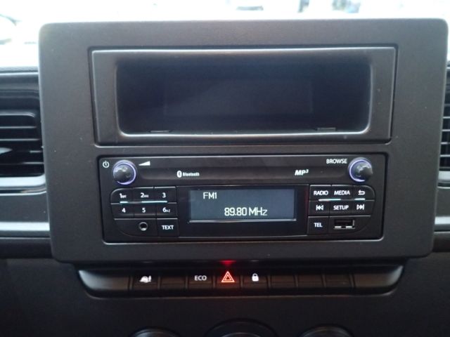 Fahrzeugabbildung Nissan NV400 Pritsche Kunstleder, Bluetooth, AHK, Bordw