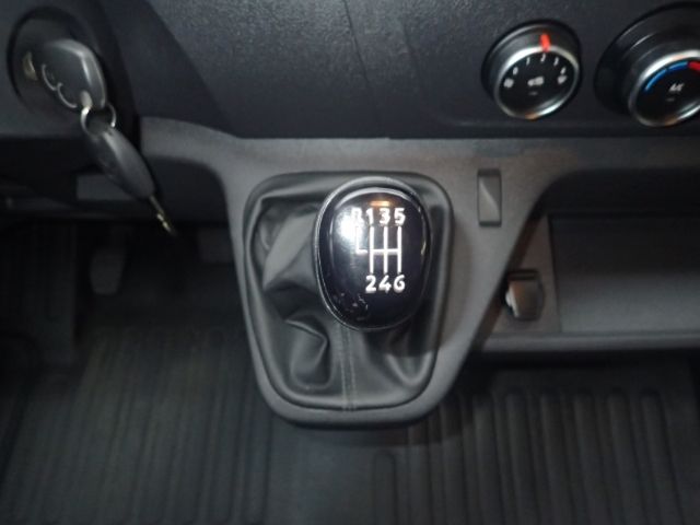 Fahrzeugabbildung Nissan NV400 Pritsche Kunstleder, Bluetooth, AHK, Bordw