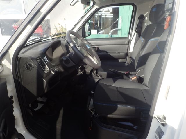 Fahrzeugabbildung Piaggio Porter NP6 3-Seitenkipper SW LR LPG TOP-Paket 30