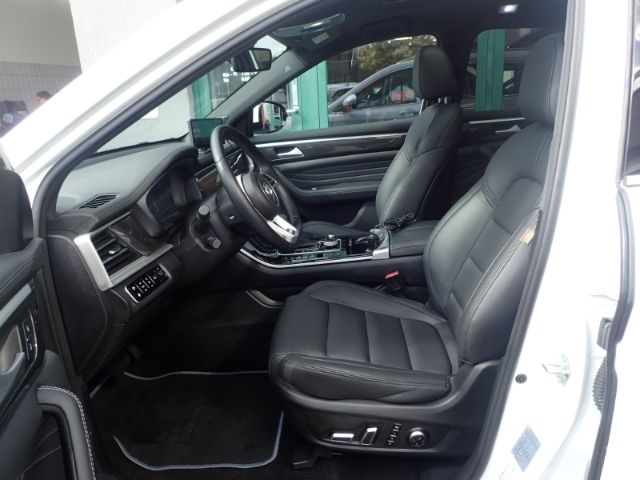 Fahrzeugabbildung DFSK Fengon 7 2.0 GDI 4x4 2,5t AHlast Navi PanoD 7Sit
