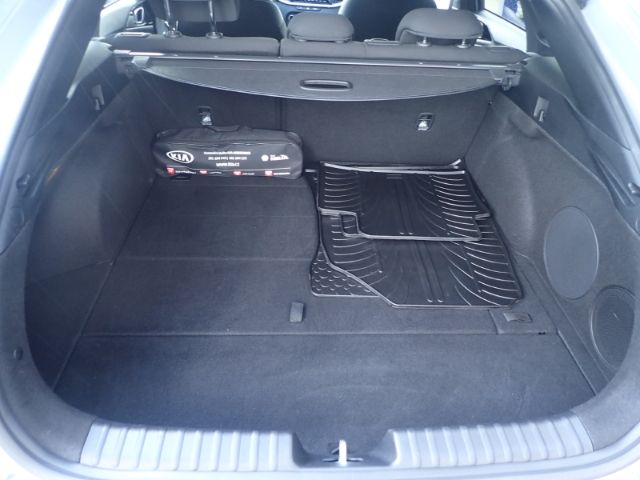 Fahrzeugabbildung Kia ProCeed GT-Line 1.4 T-GDI JBL-Sound LED Navi All