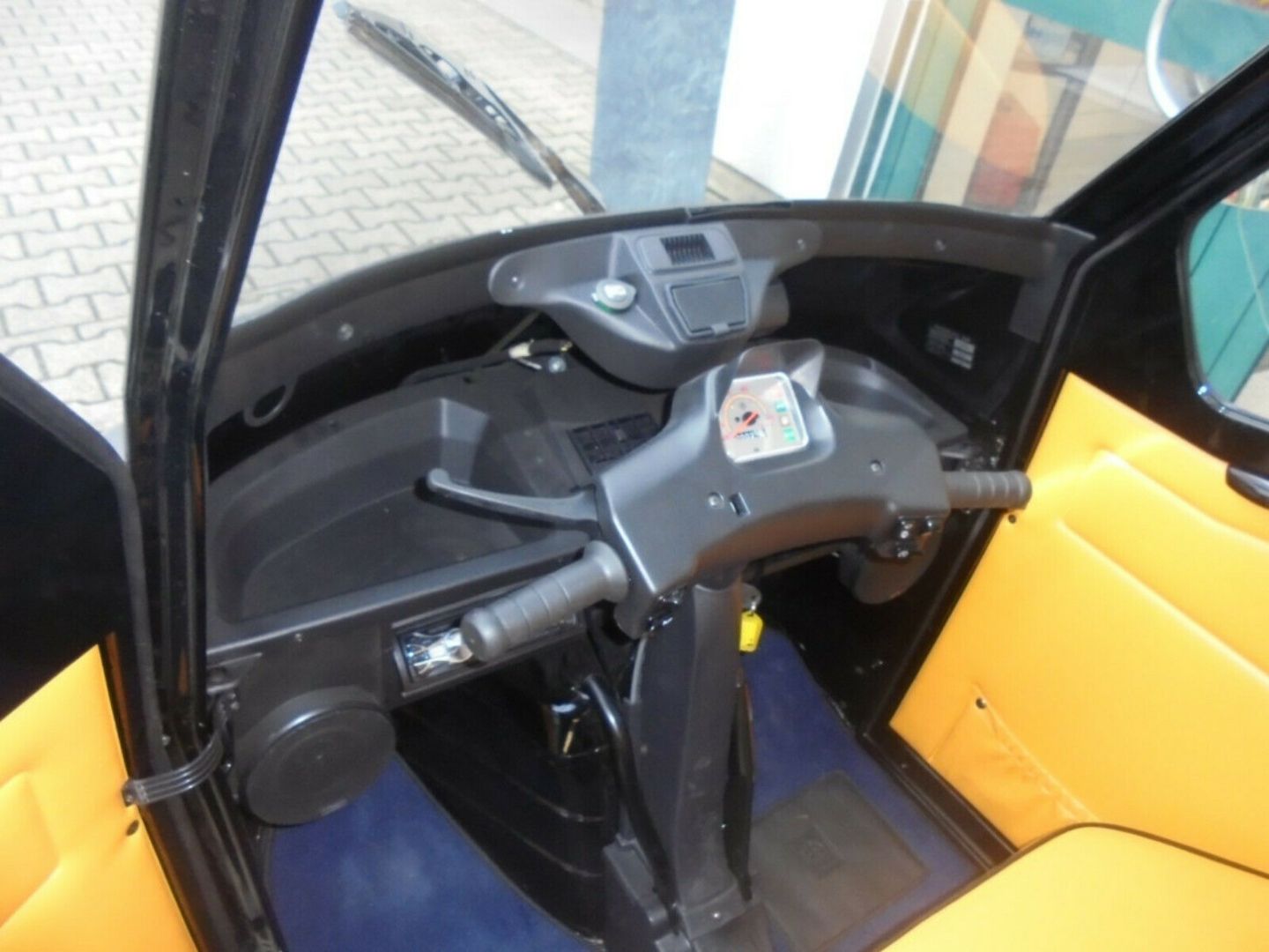 Fahrzeugabbildung Piaggio Ape 50 Cross Country Streit Edition ''Showcar''