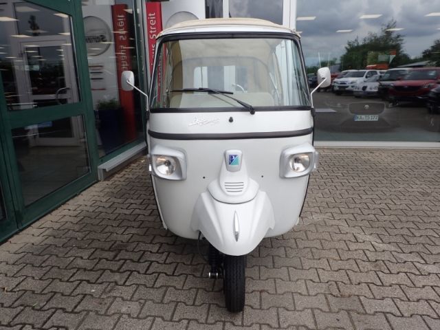 Fahrzeugabbildung Piaggio Ape Calessino 200 wenig Kilometer